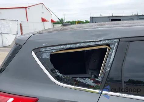 2015 Ford Escape Se из США, поврежденный, VIN 1FMCU9GX3FUB80063